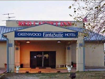Red Carpet Inn Fanta Suites Hotel Greenwood Exterior foto